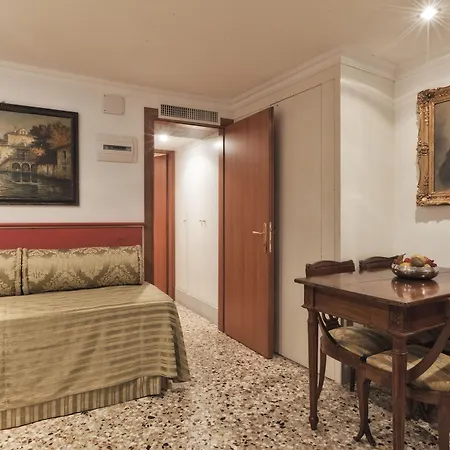 Palazzo Cendon Piano Antico Hotel Venice