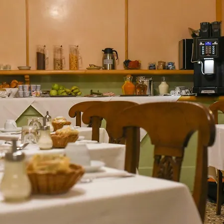 팔라쪼 센돈 피아노 안티코