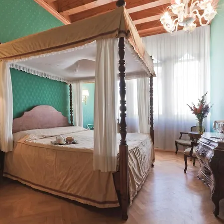 Palazzo Cendon Piano Antico Hotel 3*