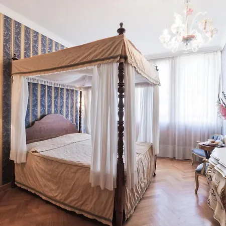 Palazzo Cendon Piano Antico Hotell