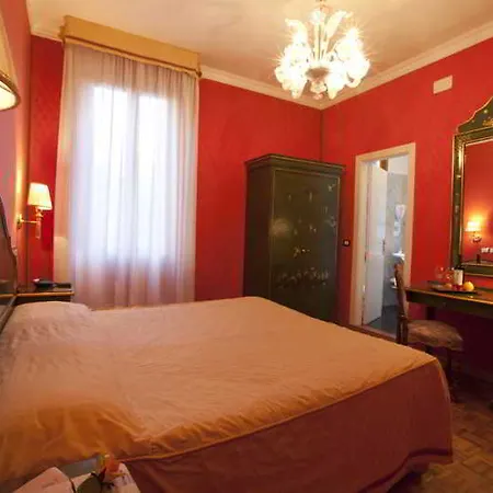 Palazzo Cendon Piano Antico 3* Venetië