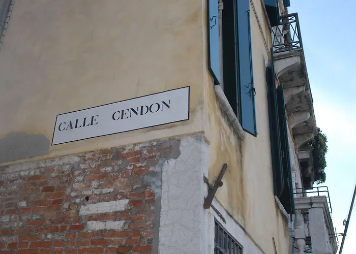 Palazzo Cendon Piano Antico 3*