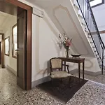 Palazzo Cendon Piano Antico Отель