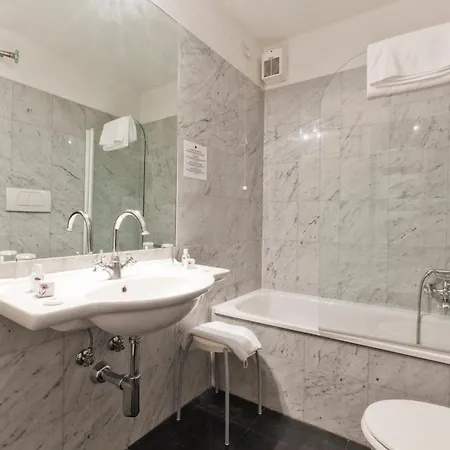 팔라쪼 센돈 피아노 안티코 3* 베니스