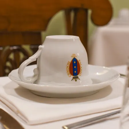 호텔 팔라쪼 센돈 피아노 안티코 3*