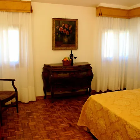 호텔 팔라쪼 센돈 피아노 안티코 3*