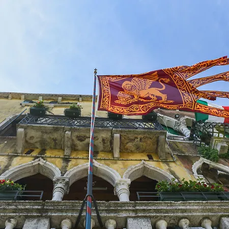 호텔 팔라쪼 센돈 피아노 안티코