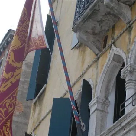 Palazzo Cendon Piano Antico Ξενοδοχείο