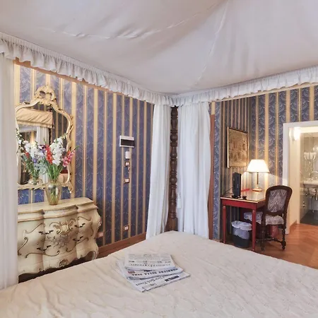 팔라쪼 센돈 피아노 안티코 호텔