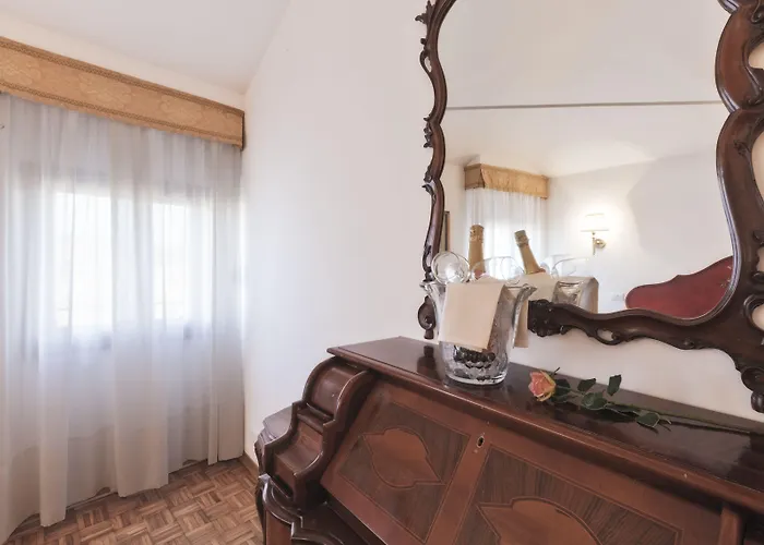 Palazzo Cendon Piano Antico Hotel Venedig